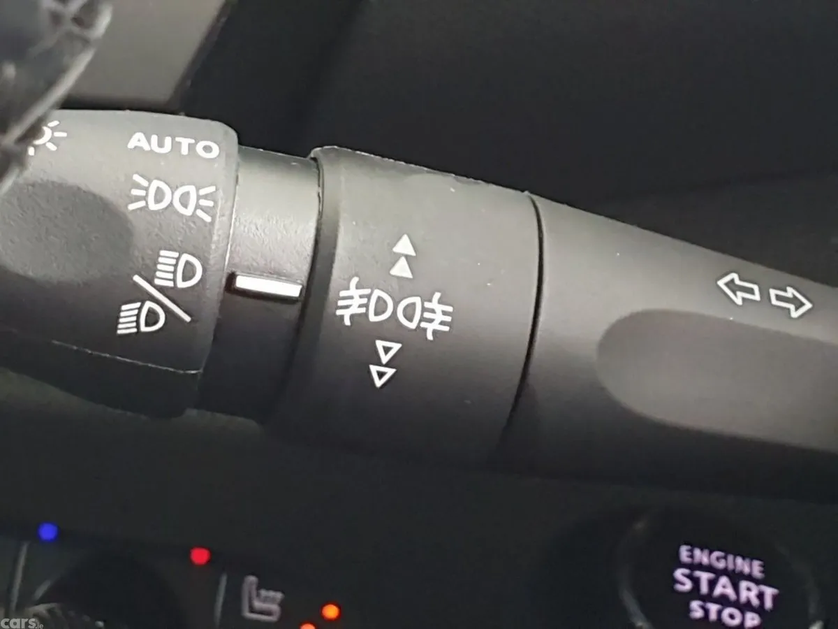 Citroen e-C4 X Saloon, Electric, 2024, Grey