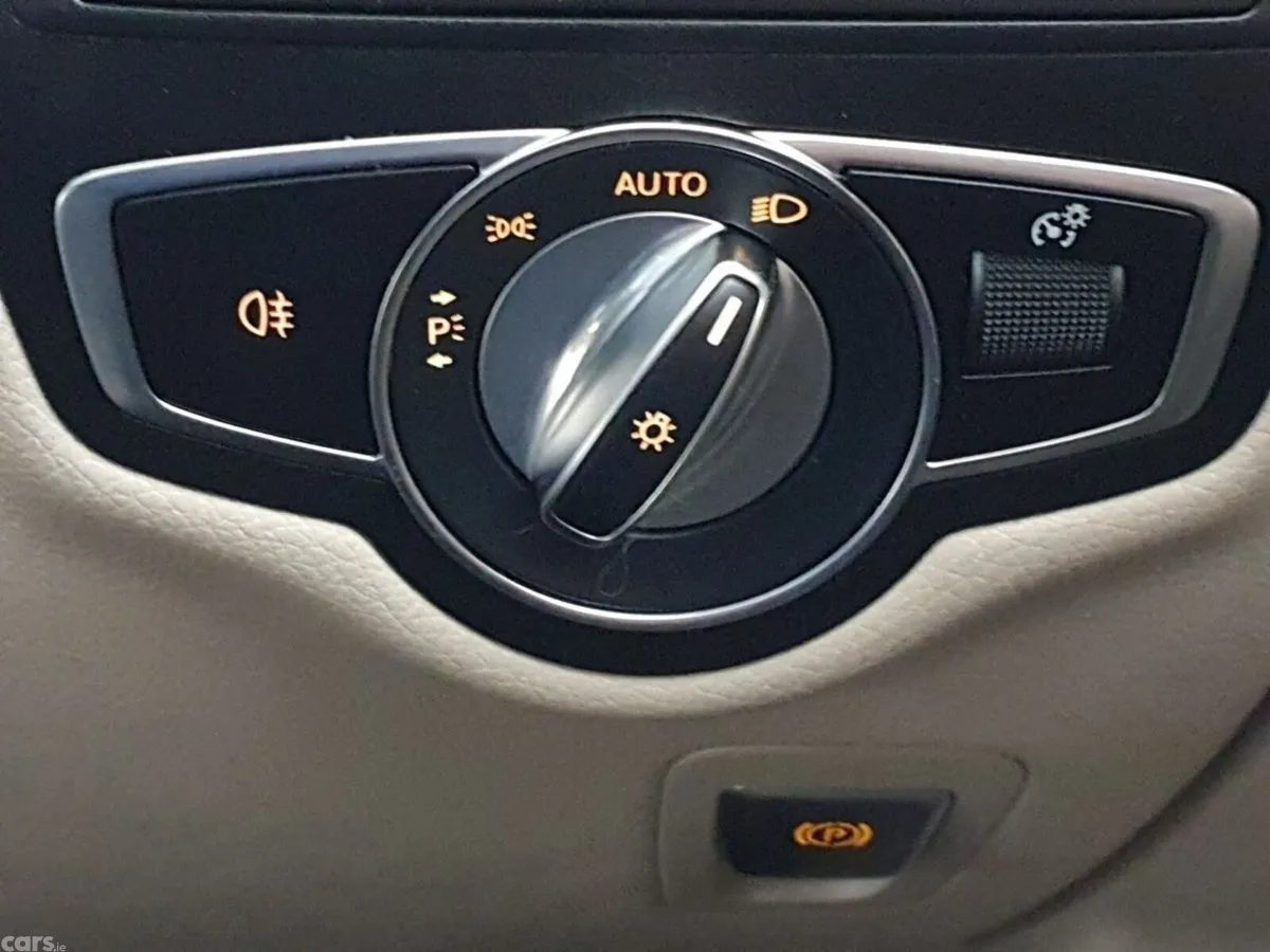 Mercedes-Benz GLC SUV, Diesel, 2021, Blue