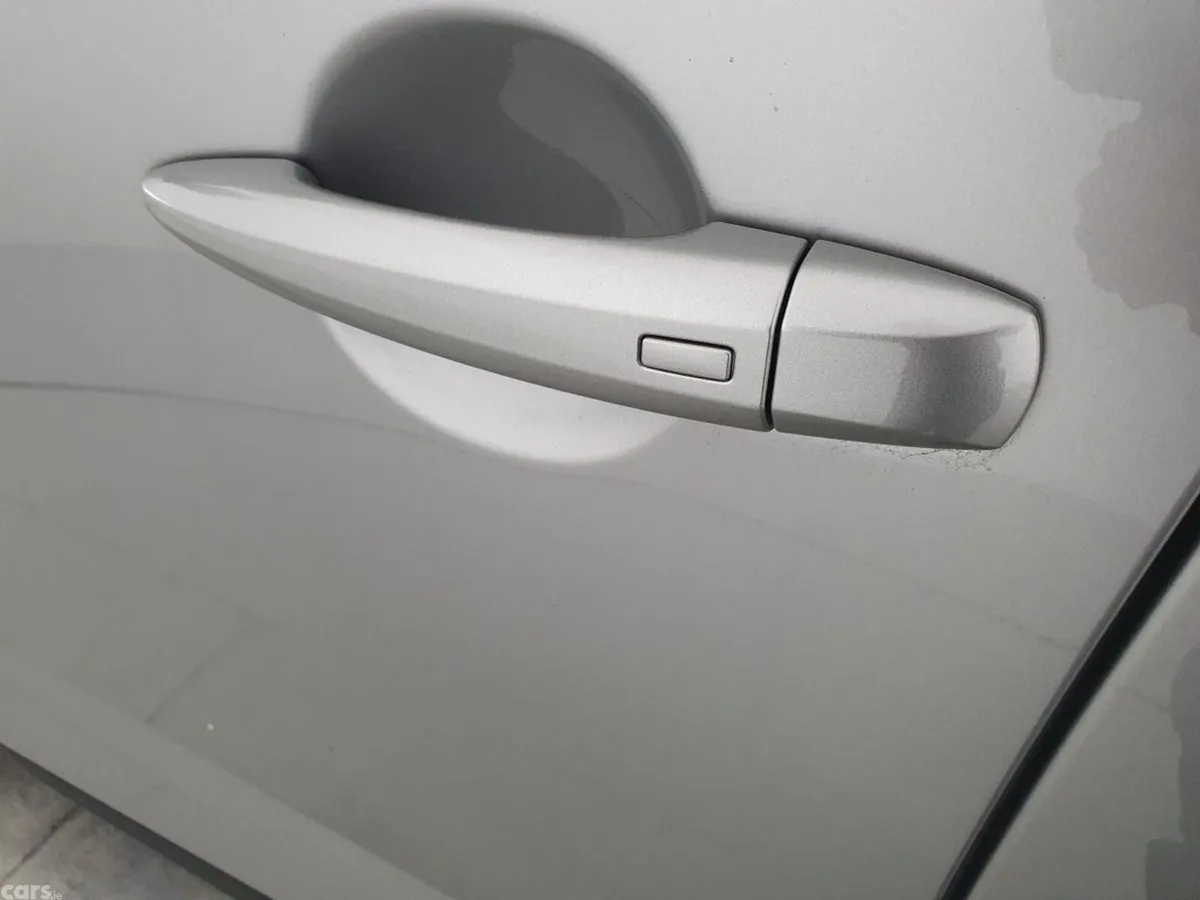 Nissan Qashqai SUV, Petrol Hybrid, 2024, Silver