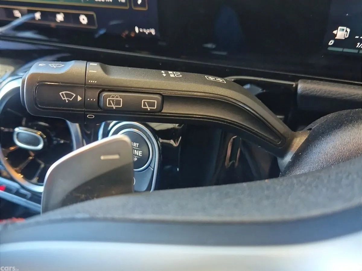 Mercedes-Benz GLA SUV, Diesel, 2021, Blue