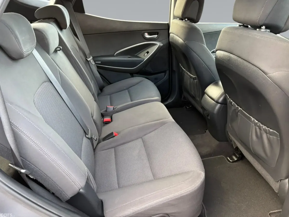 Hyundai Santa Fe SUV, Diesel, 2016, Silver