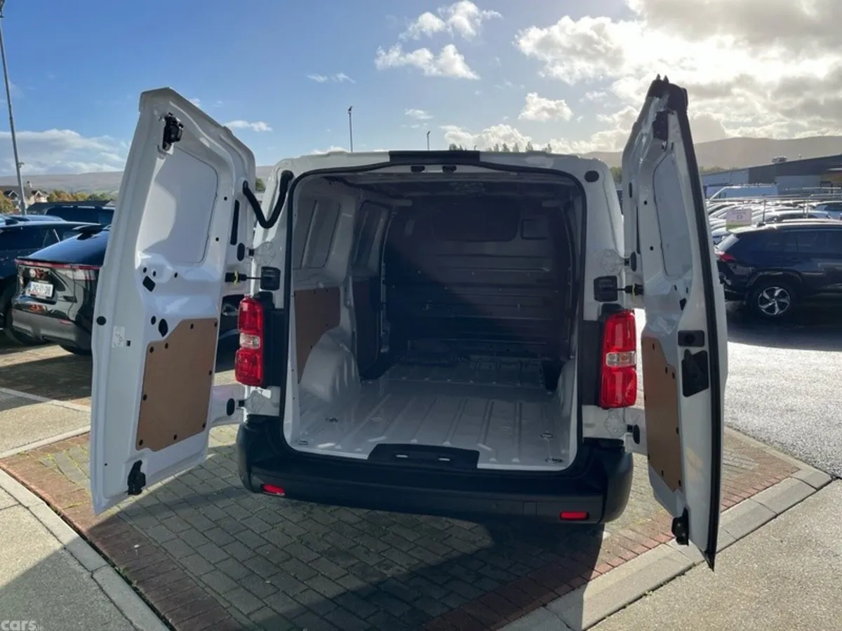 Toyota Proace Van, Electric, 2026, 