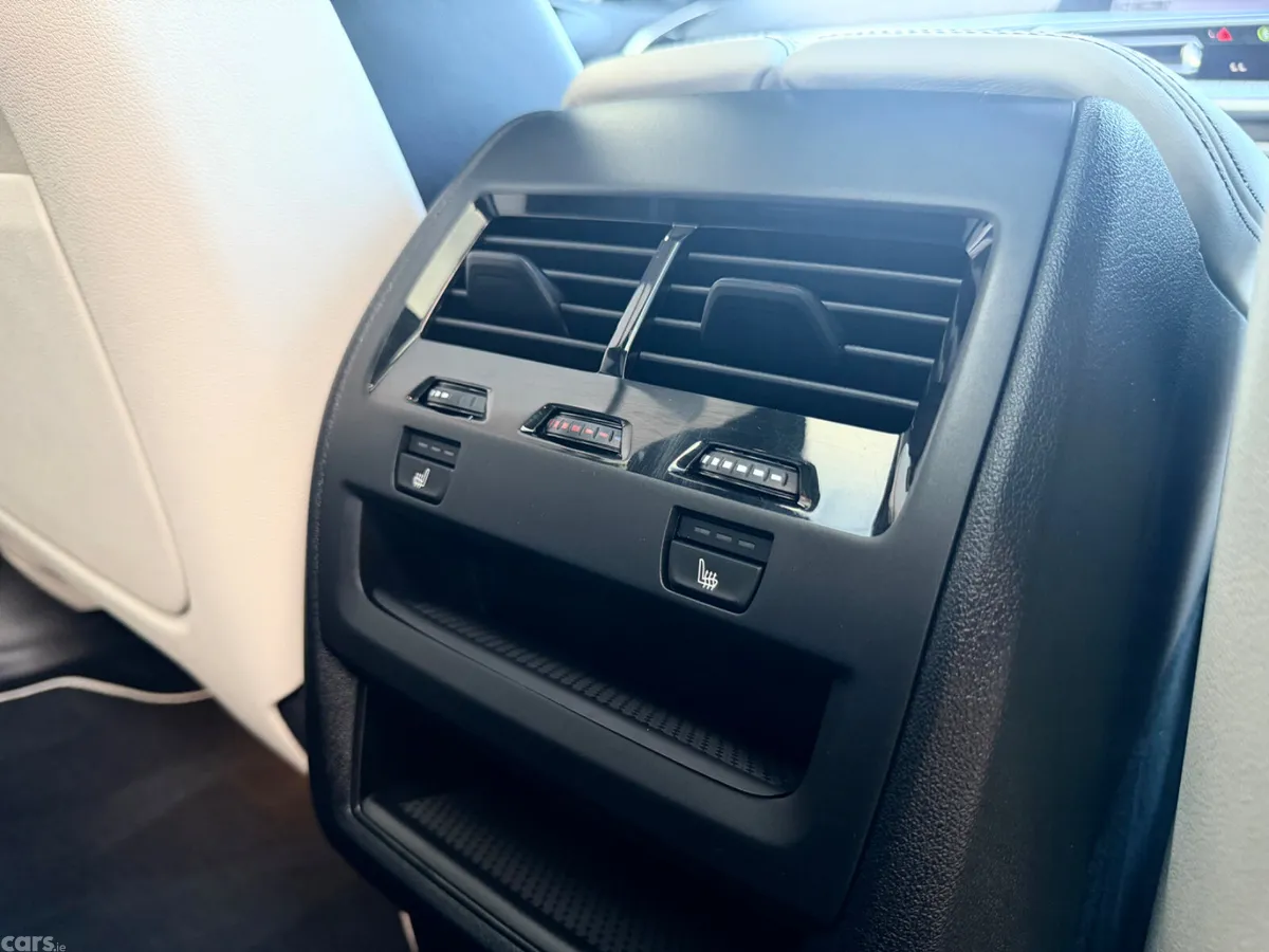 BMW X5 SUV, Petrol Plug-in Hybrid, 2022, White