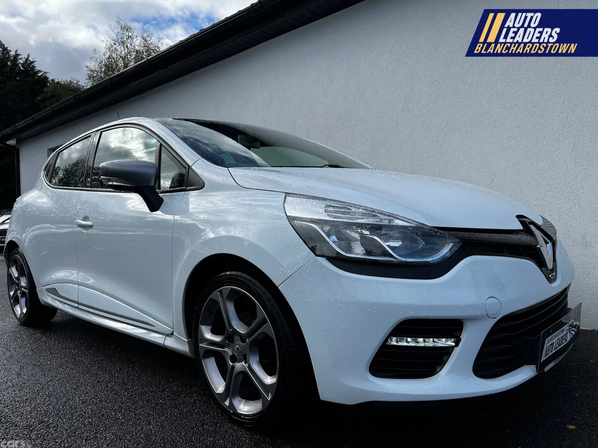 Renault Clio Hatchback, Petrol, 2016, White