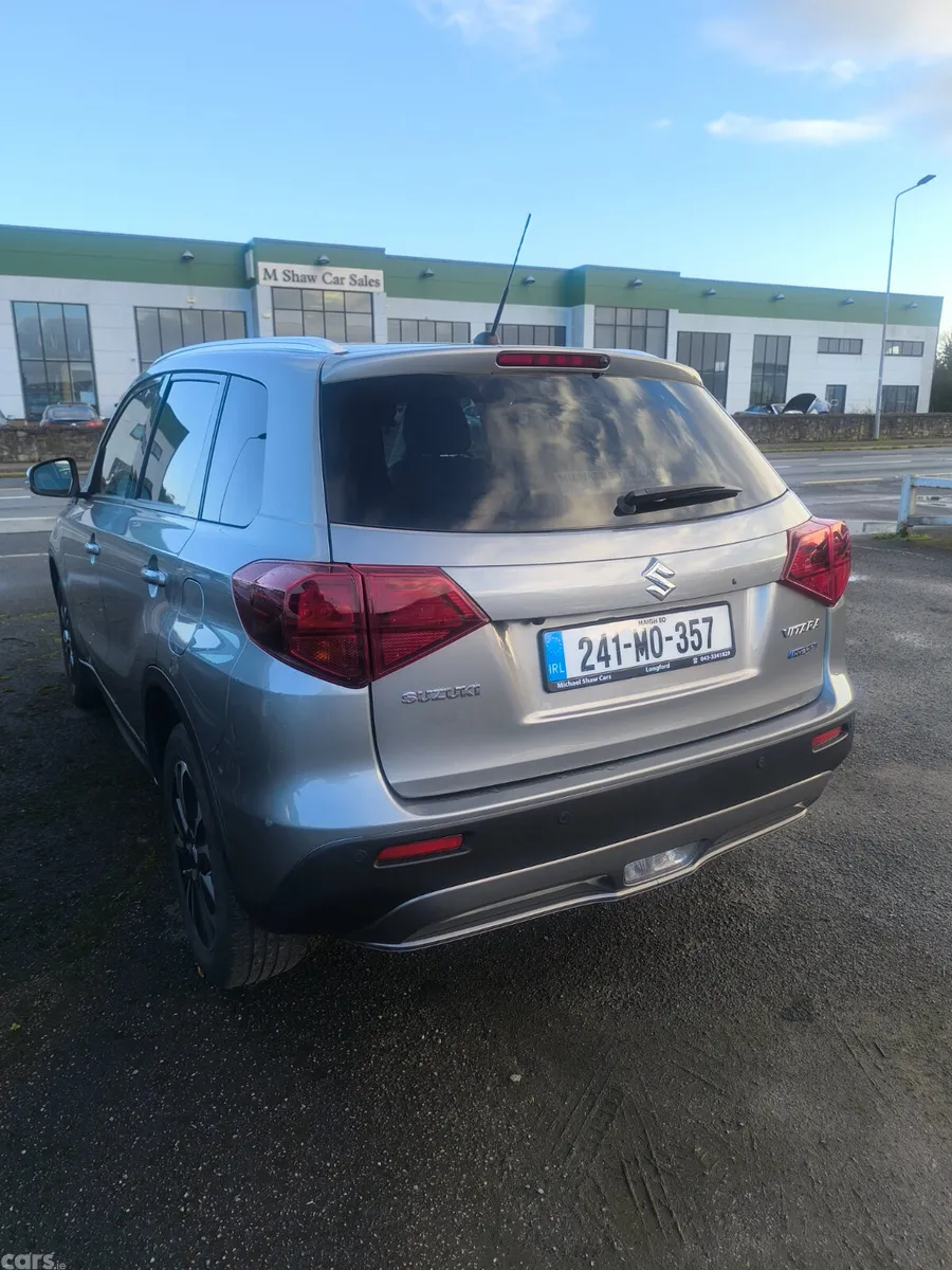Suzuki Vitara SUV, Petrol Hybrid, 2024, Grey