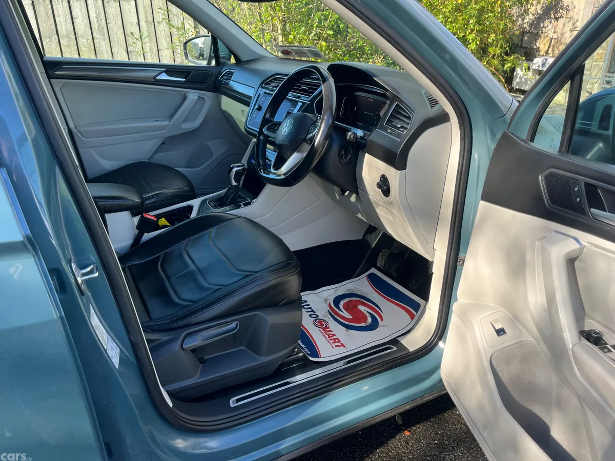 Volkswagen Tiguan SUV, Diesel, 2022, Blue