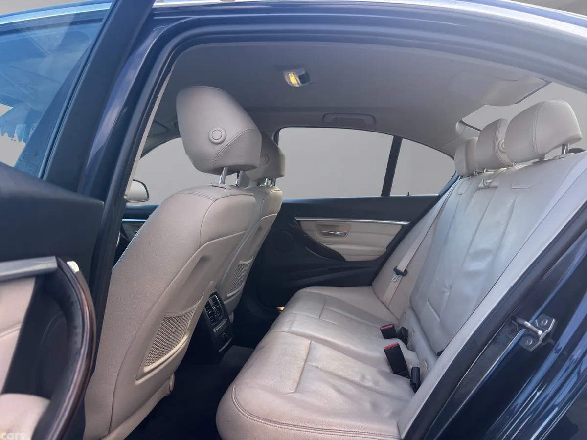 BMW 3-Series Saloon, Petrol Plug-in Hybrid, 2016, Blue