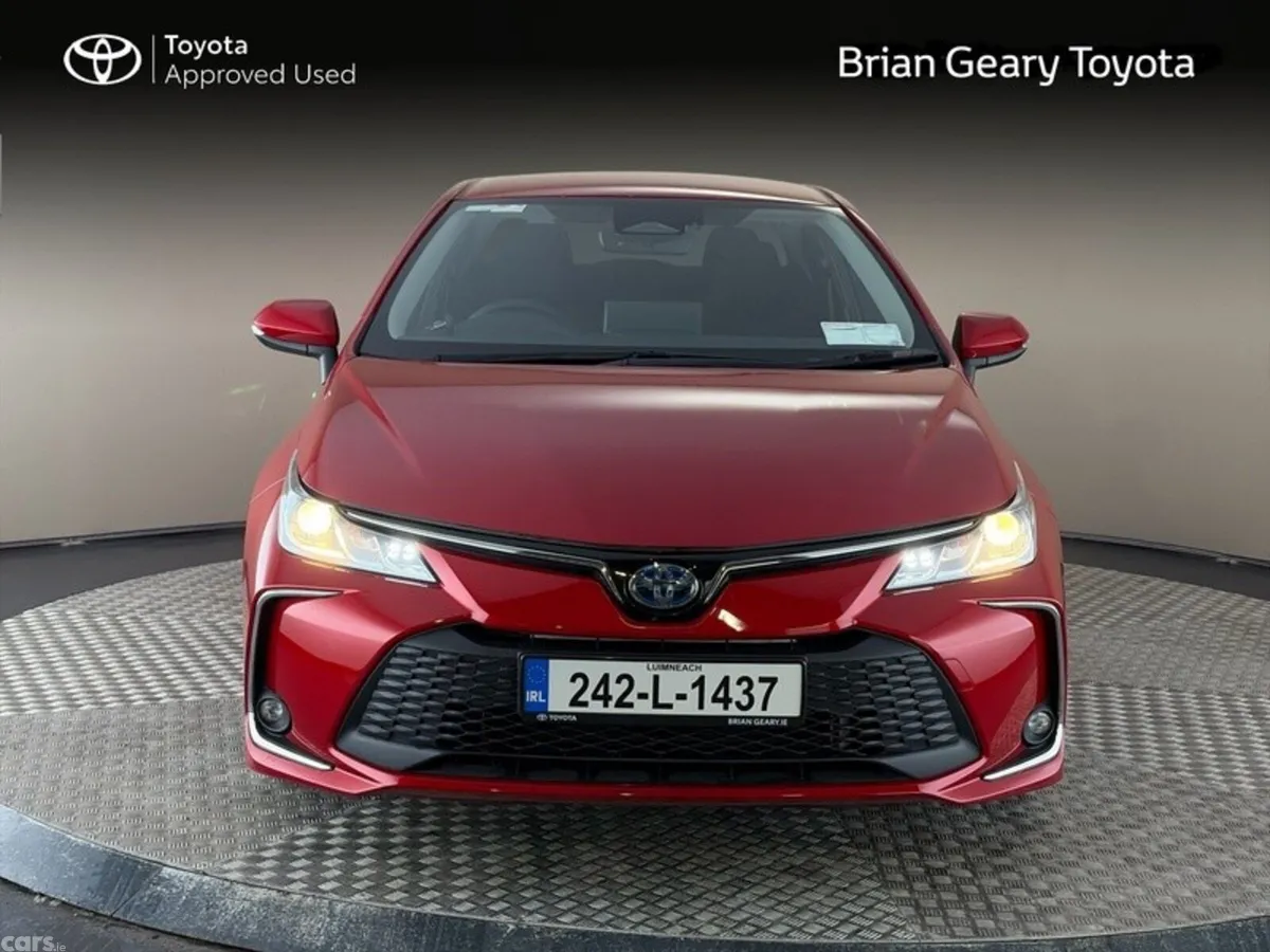 Toyota Corolla Saloon, Petrol Hybrid, 2024, Red