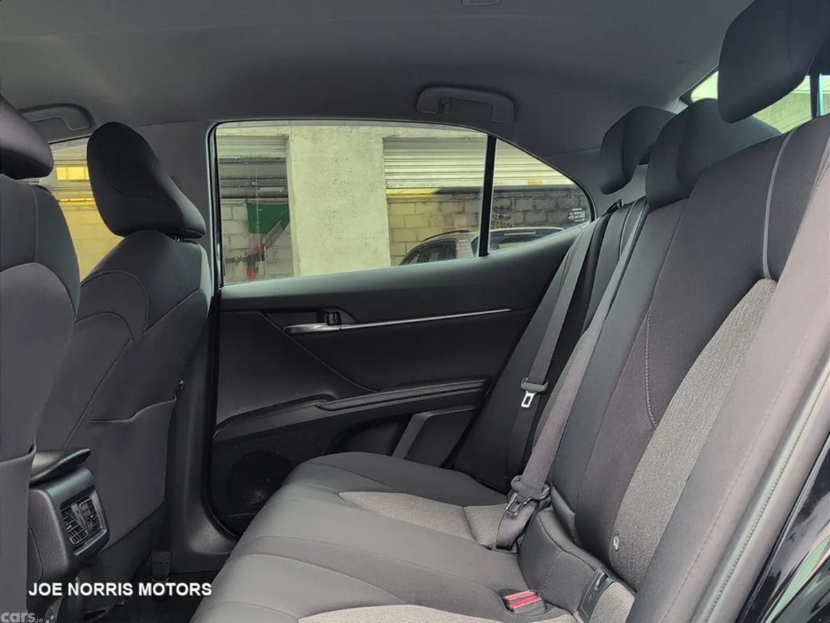 Toyota Camry Saloon, Petrol Hybrid, 2022, Black