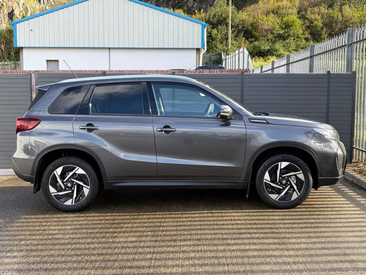 Suzuki Vitara Hatchback, Petrol Hybrid, 2026, Grey