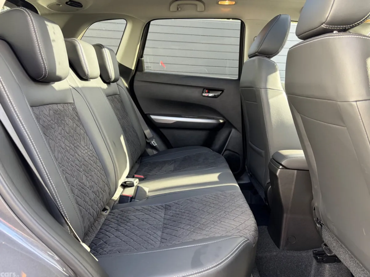 Suzuki Vitara Hatchback, Petrol Hybrid, 2026, Grey