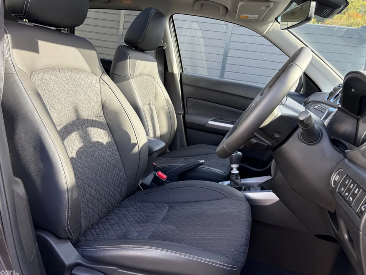 Suzuki Vitara Hatchback, Petrol Hybrid, 2026, Grey