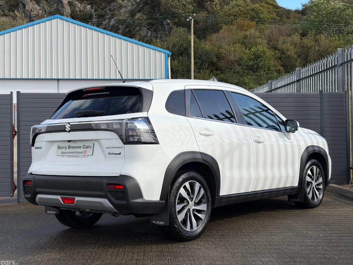 Suzuki SX4 S-Cross Hatchback, Petrol, 2024, White