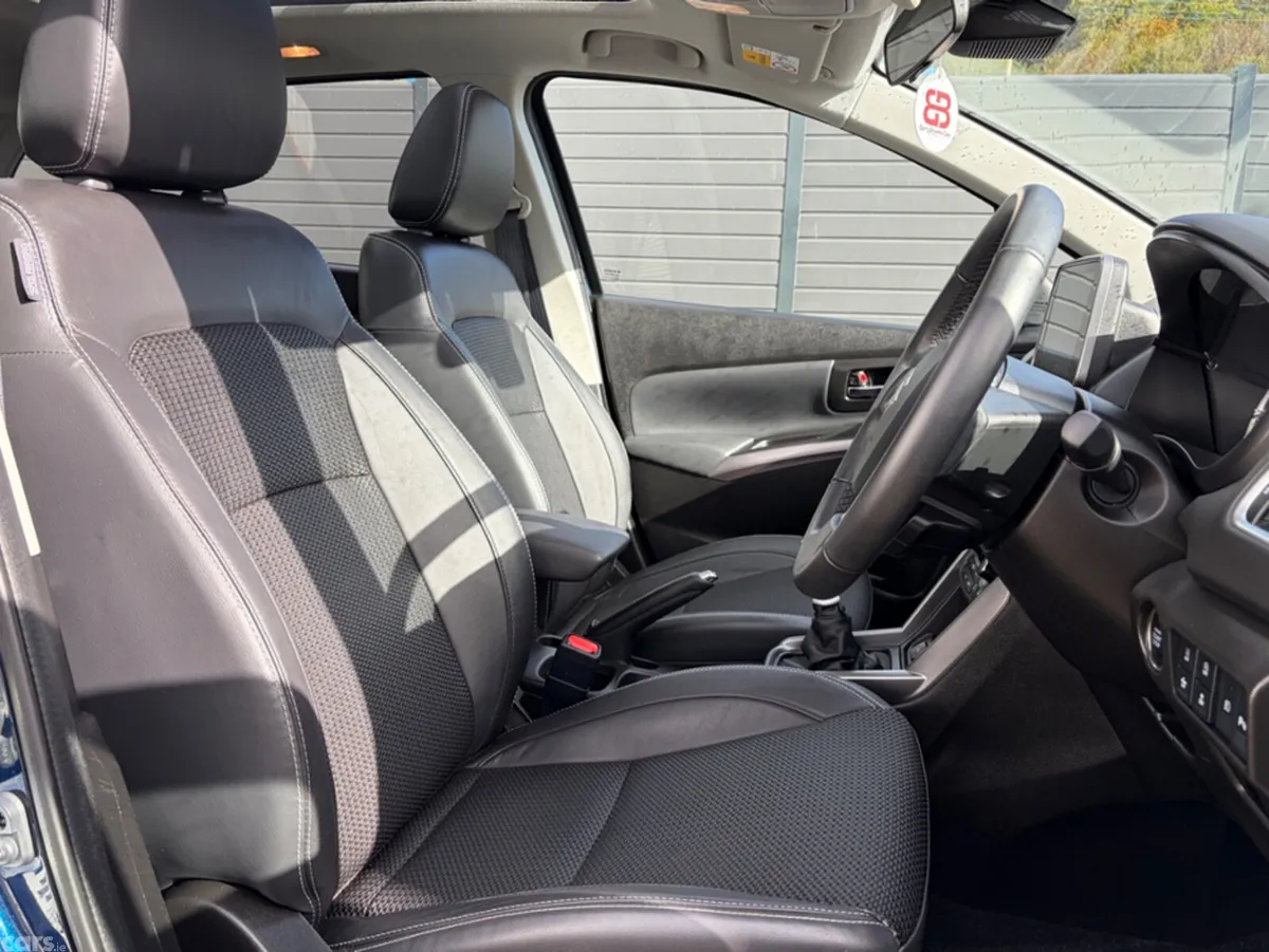 Suzuki SX4 S-Cross Hatchback, Petrol, 2024, White