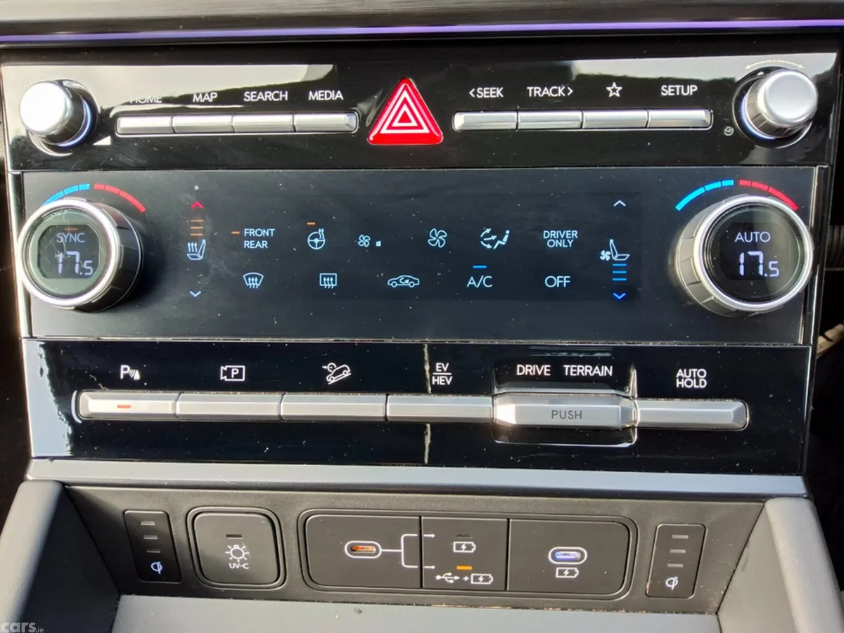 Hyundai Santa Fe SUV, Petrol Plug-in Hybrid, 2026, Blue