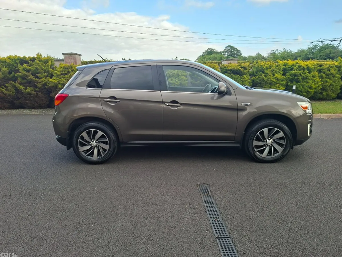 Mitsubishi ASX Hatchback, Petrol, 2015, Brown