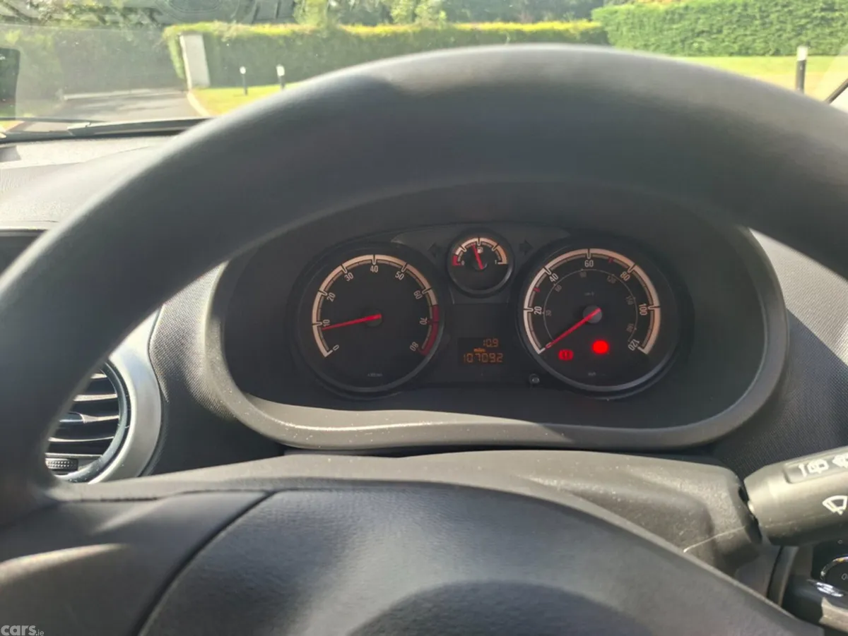 Vauxhall Corsa Hatchback, Petrol, 2012, Silver