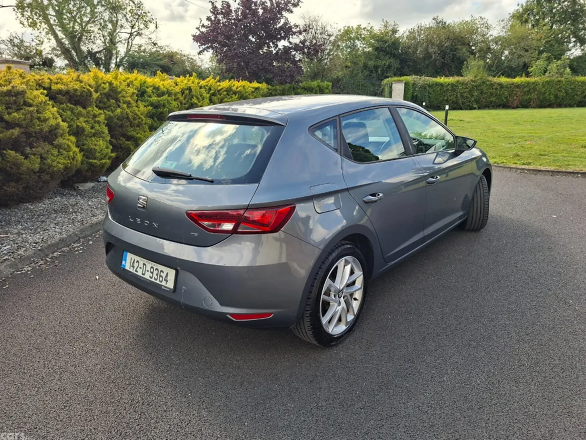 SEAT Leon Hatchback, Diesel, 2014, Grey
