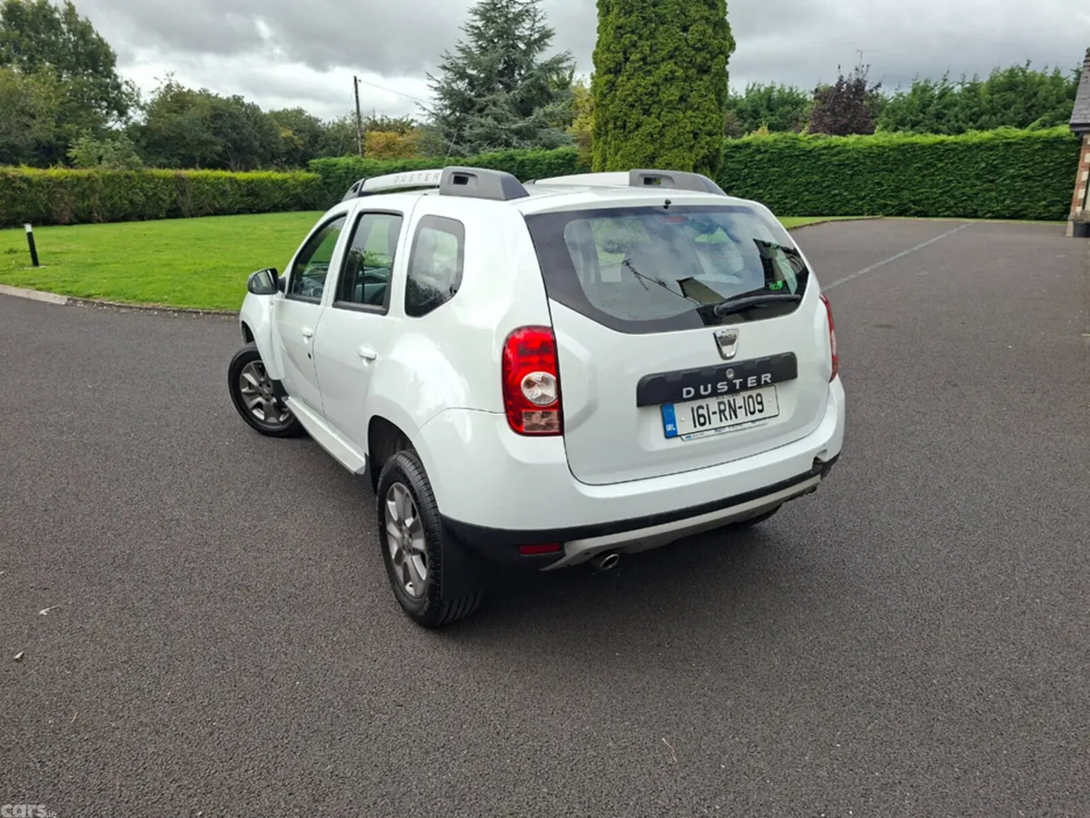 Dacia Duster MPV, Diesel, 2016, White