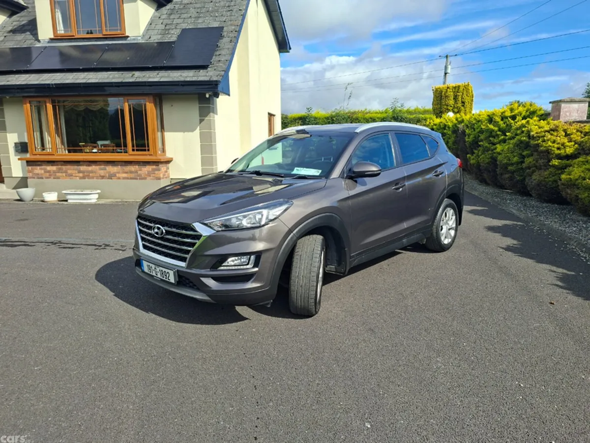 Hyundai Tucson MPV, Diesel, 2019, Brown