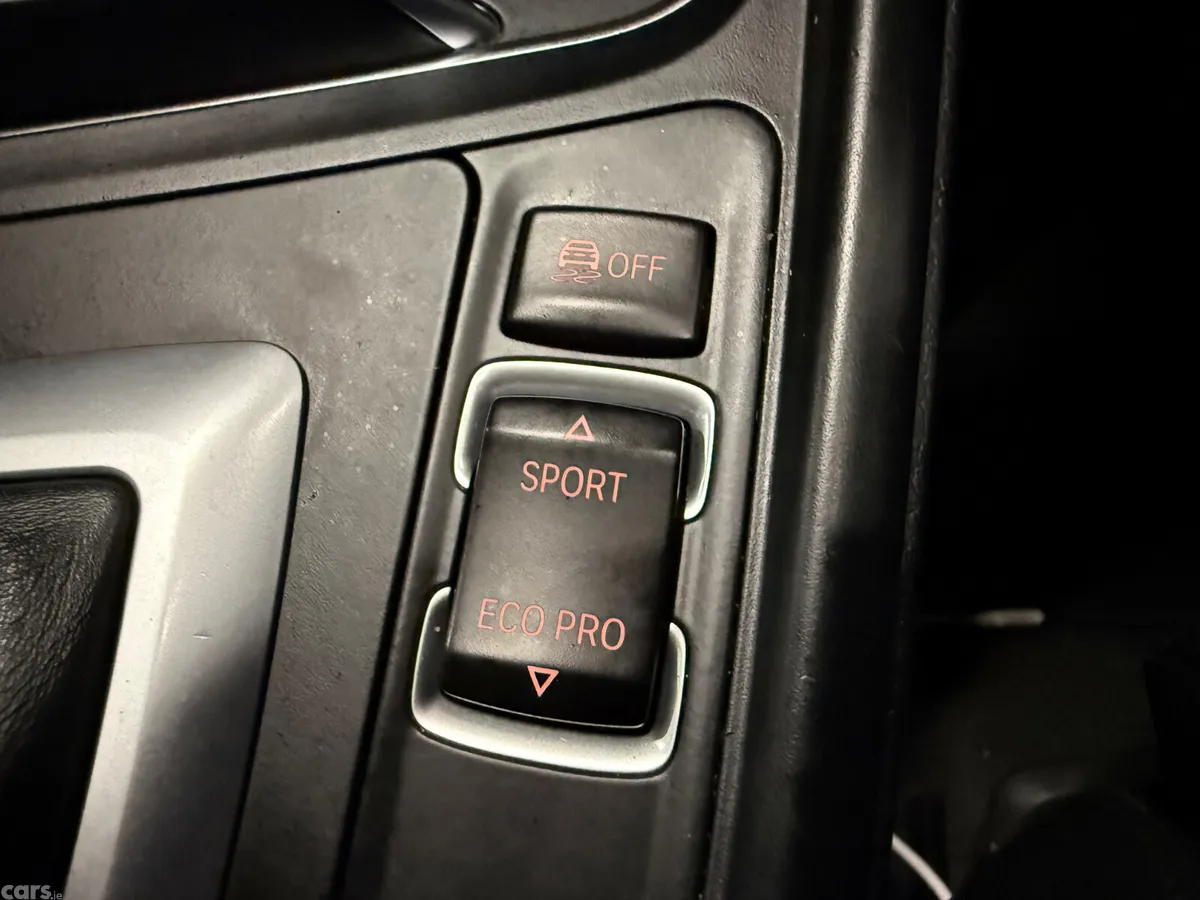 BMW 3-Series Hatchback, Diesel, 2017, Blue