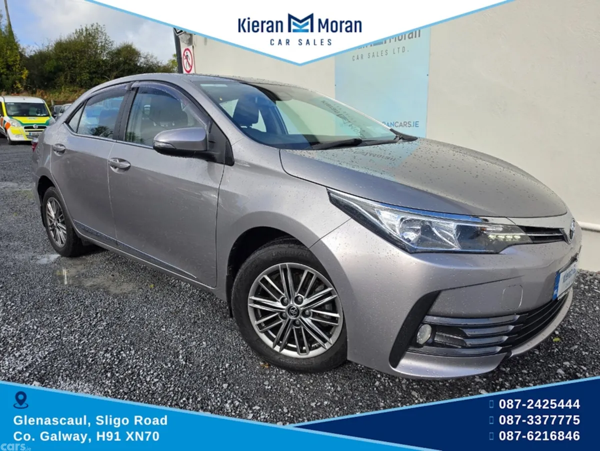 Toyota Corolla Saloon, Petrol, 2018, Grey