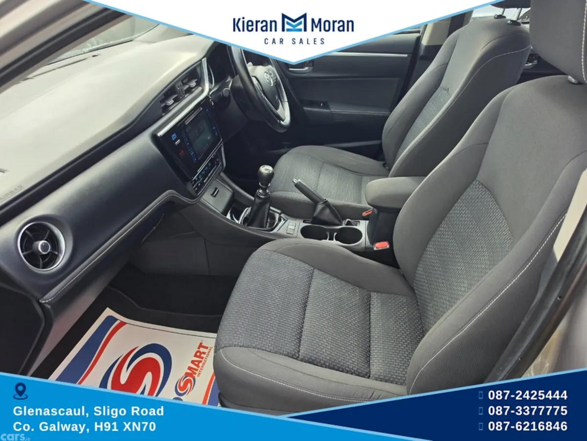 Toyota Corolla Saloon, Petrol, 2018, Grey