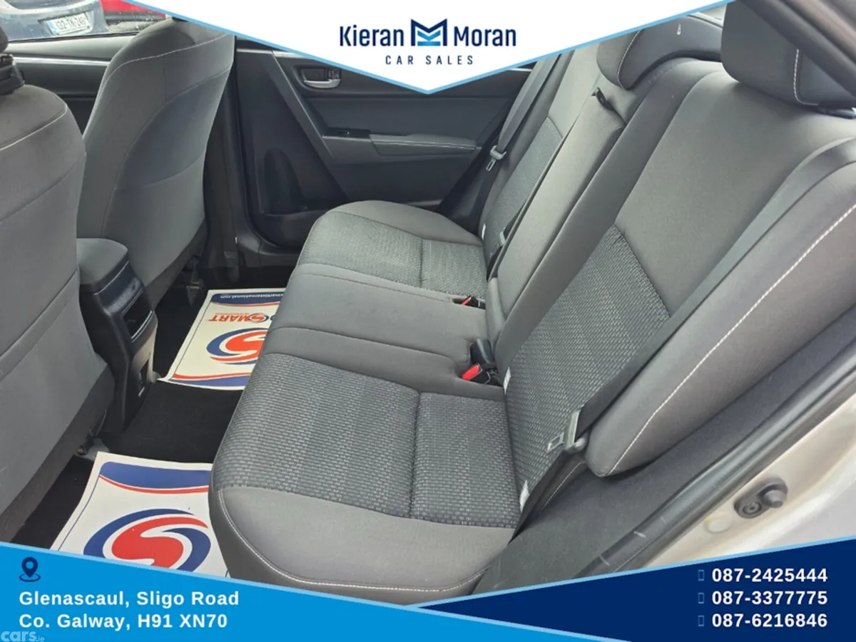 Toyota Corolla Saloon, Petrol, 2018, Grey
