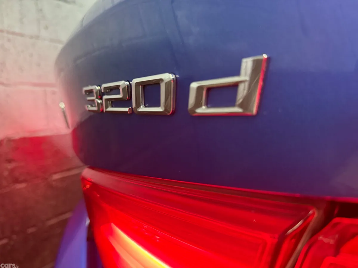 BMW 3-Series Hatchback, Diesel, 2017, Blue