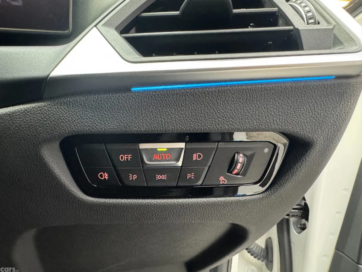 BMW 3-Series Saloon, Petrol, 2023, White