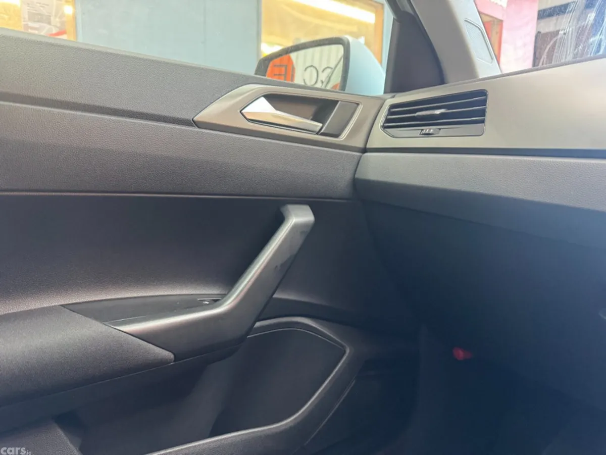Volkswagen Polo Hatchback, Petrol, 2021, Silver