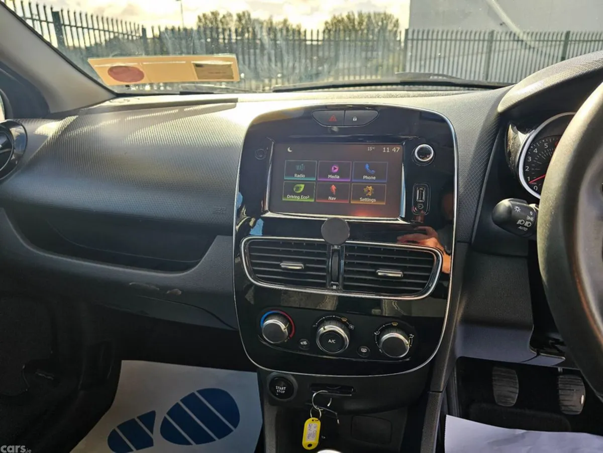 Renault Clio Hatchback, Petrol, 2017, Grey
