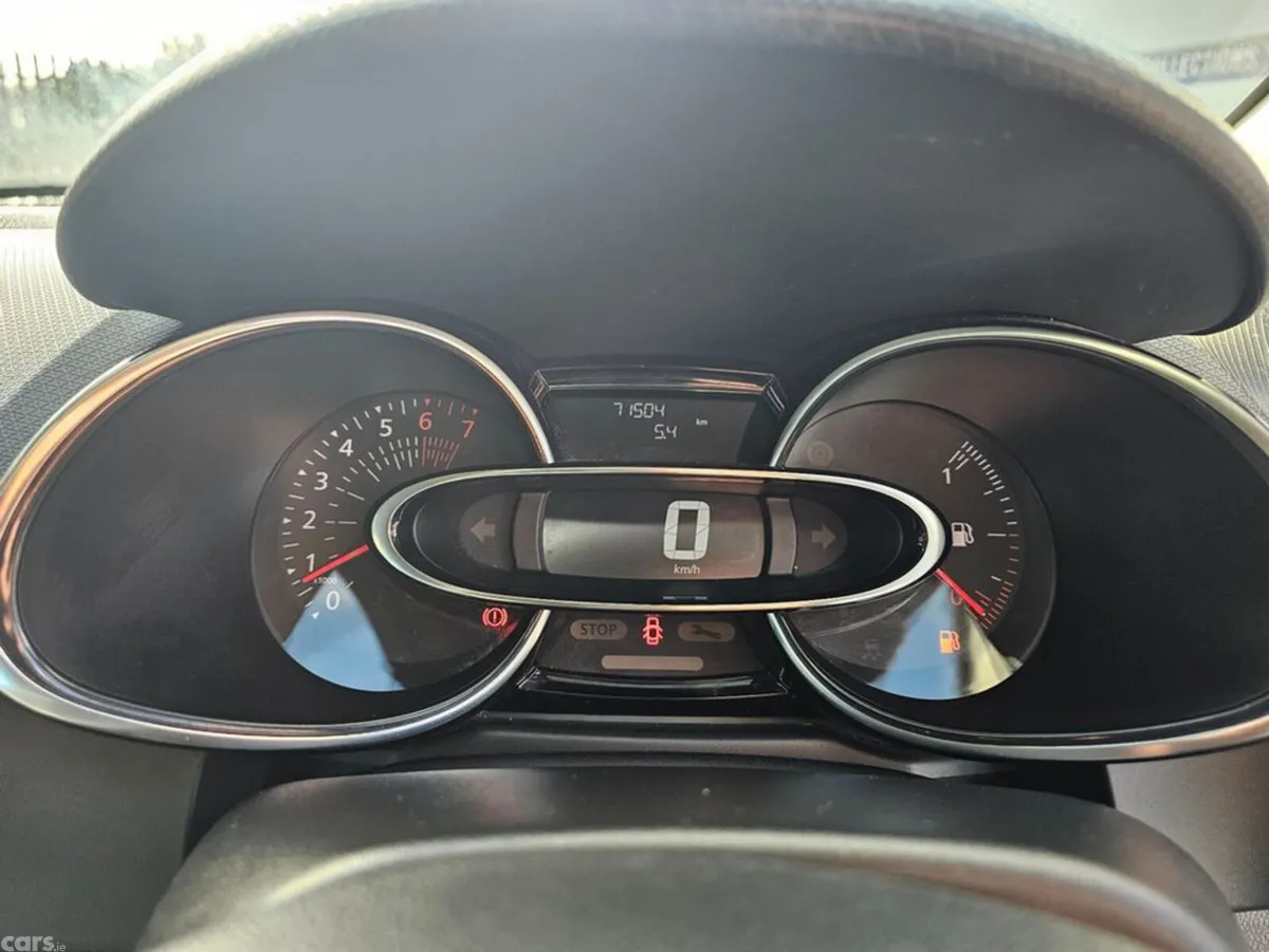 Renault Clio Hatchback, Petrol, 2017, Grey