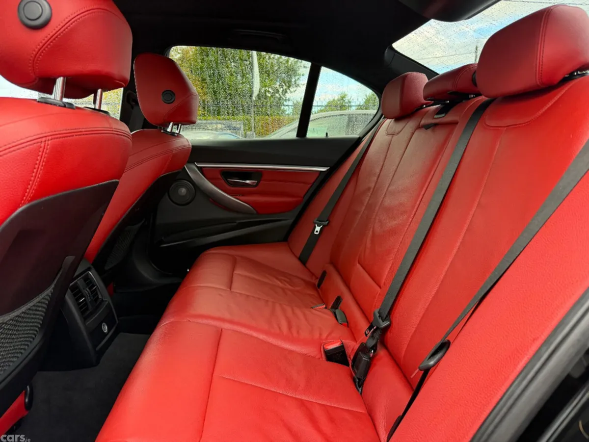 BMW 3-Series Saloon, Petrol Plug-in Hybrid, 2018, Black