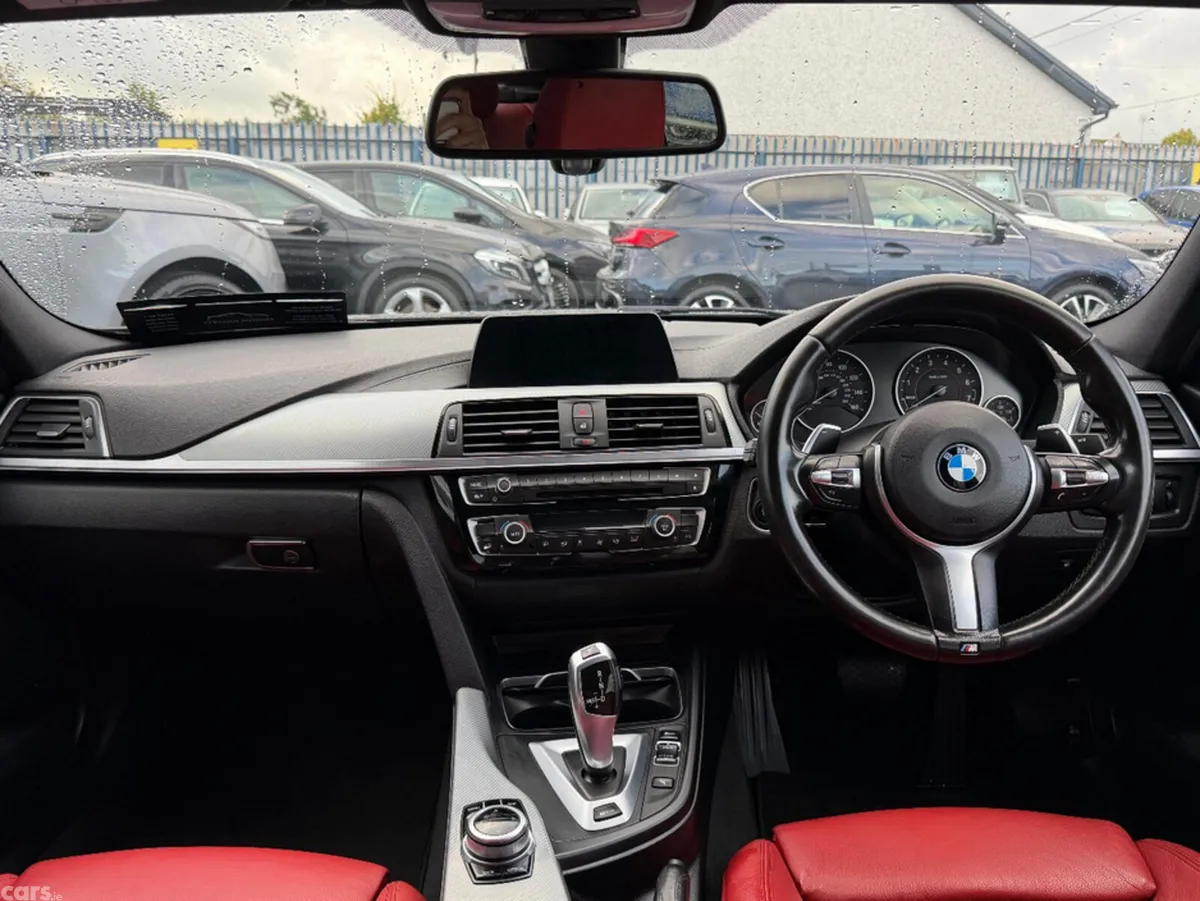 BMW 3-Series Saloon, Petrol Plug-in Hybrid, 2018, Black