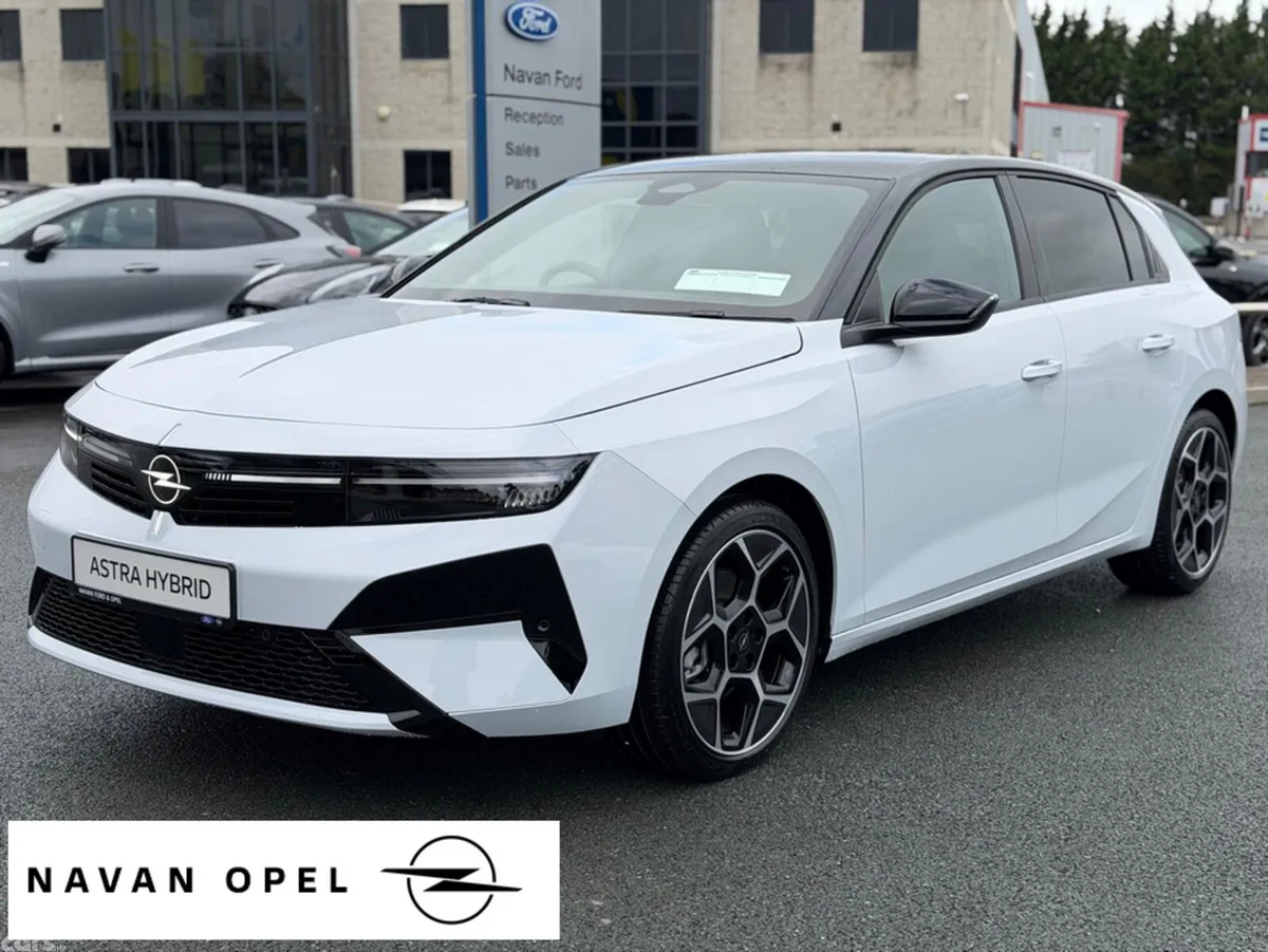 Opel Astra Hatchback, Petrol Hybrid, 2027, White
