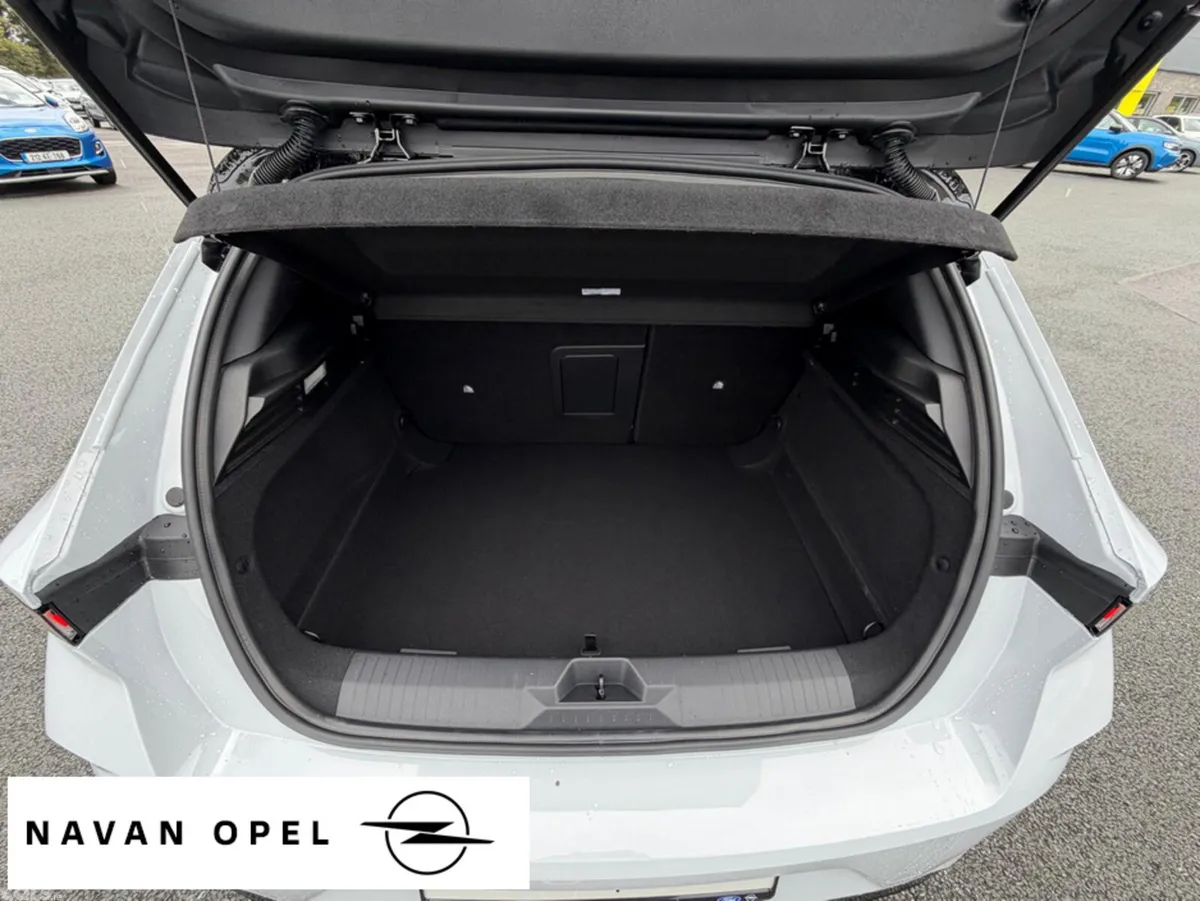 Opel Astra Hatchback, Petrol Hybrid, 2027, White