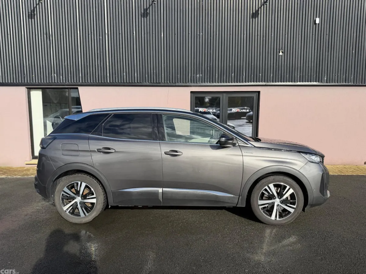 Peugeot 3008 SUV, Petrol Plug-in Hybrid, 2022, Grey