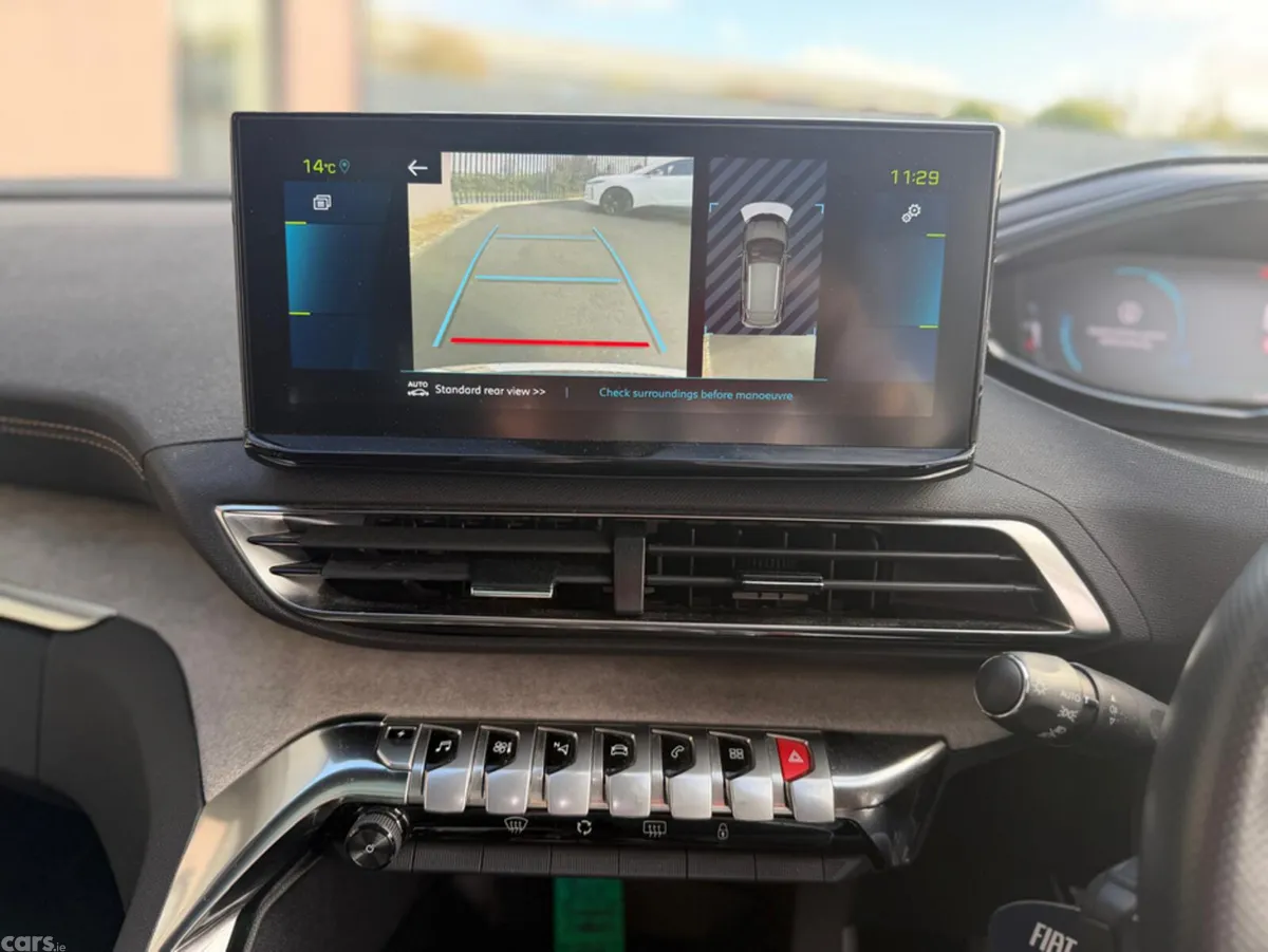 Peugeot 3008 SUV, Petrol Plug-in Hybrid, 2022, Grey