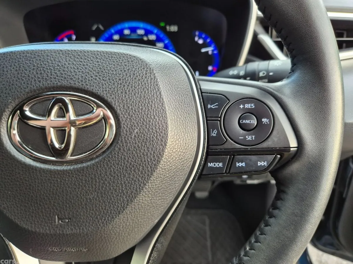 Toyota Corolla Hatchback, Petrol Hybrid, 2021, Blue