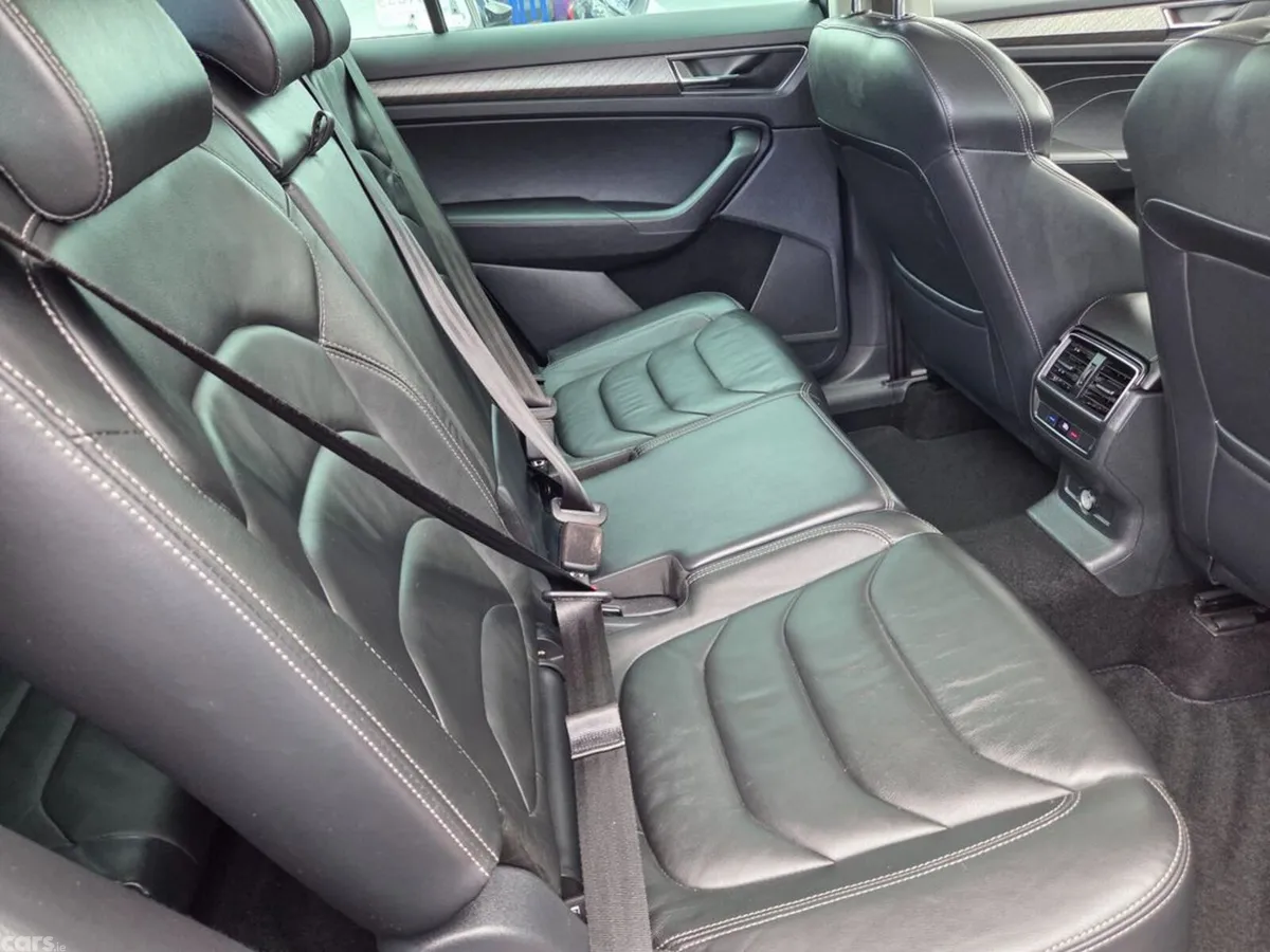 Skoda Kodiaq Estate, Diesel, 2022, Grey