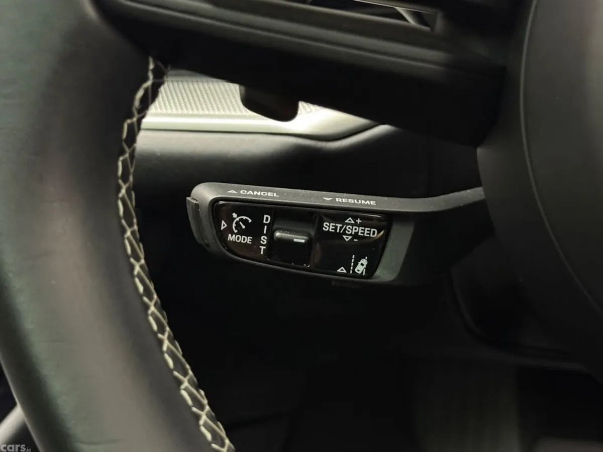 Porsche Cayenne Coupe, Petrol Plug-in Hybrid, 2025, Grey