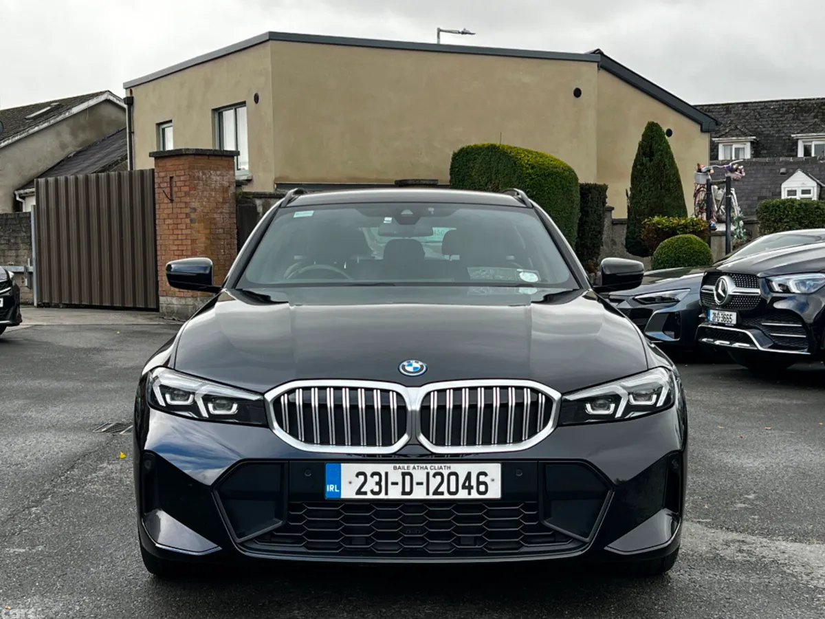 BMW 3-Series Estate, Petrol Plug-in Hybrid, 2023, Black