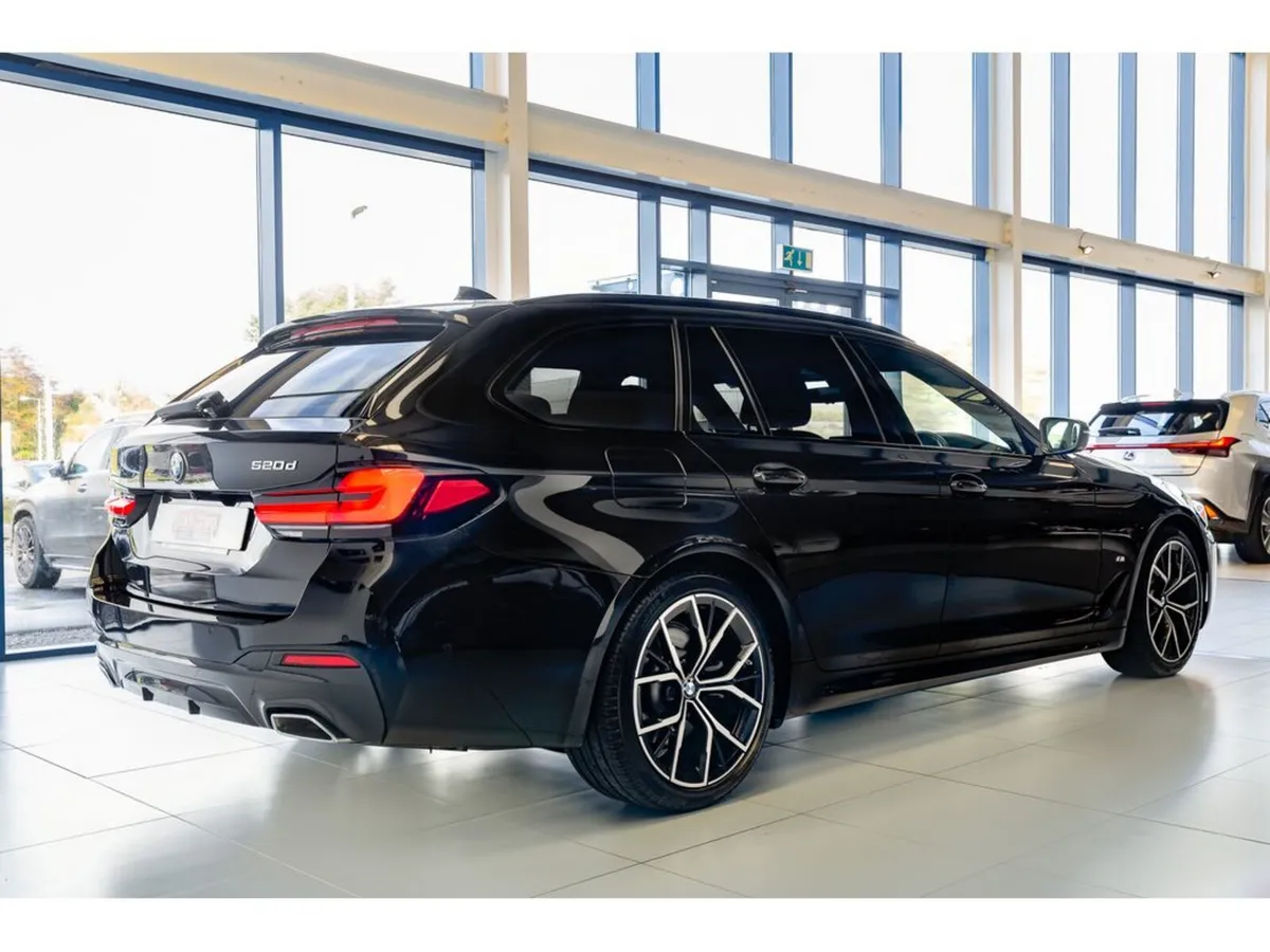 BMW 5-Series Saloon, Diesel, 2022, Black
