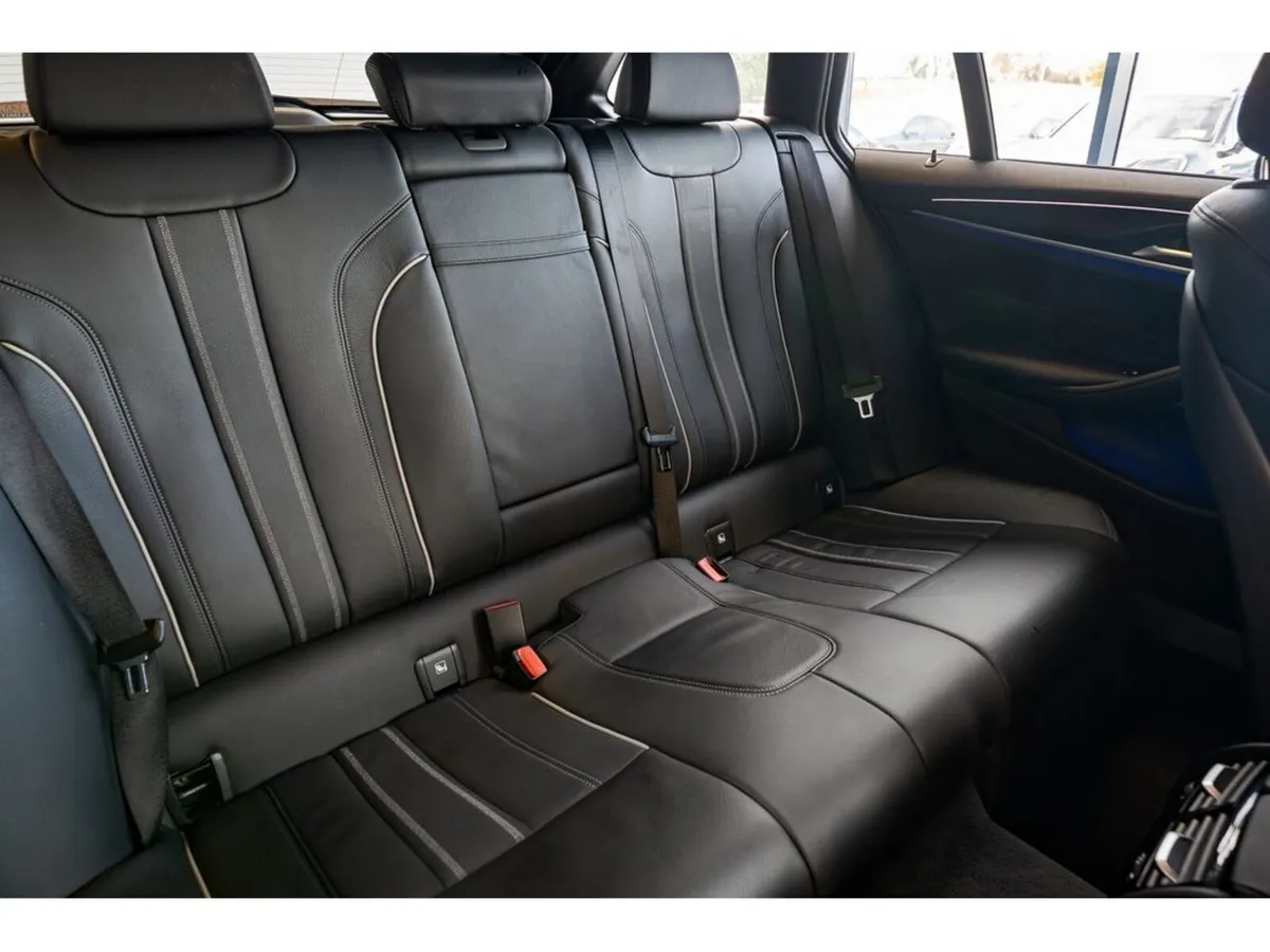 BMW 5-Series Saloon, Diesel, 2022, Black