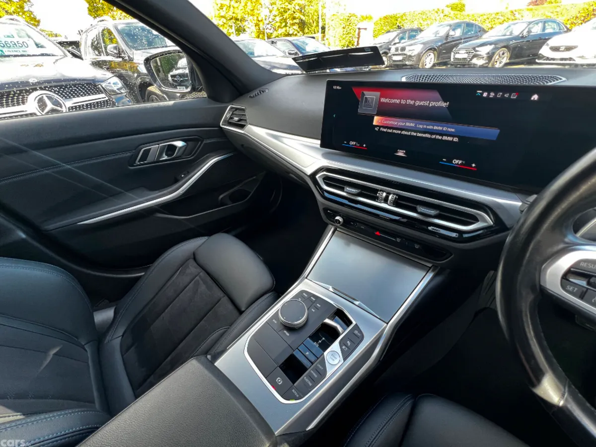 BMW 3-Series Estate, Petrol Plug-in Hybrid, 2023, Black