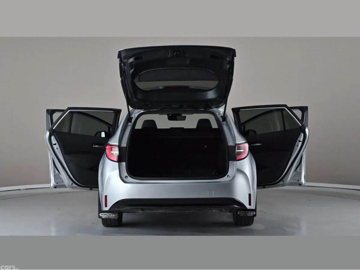 Suzuki Swace Estate, Petrol Hybrid, 2023, Silver