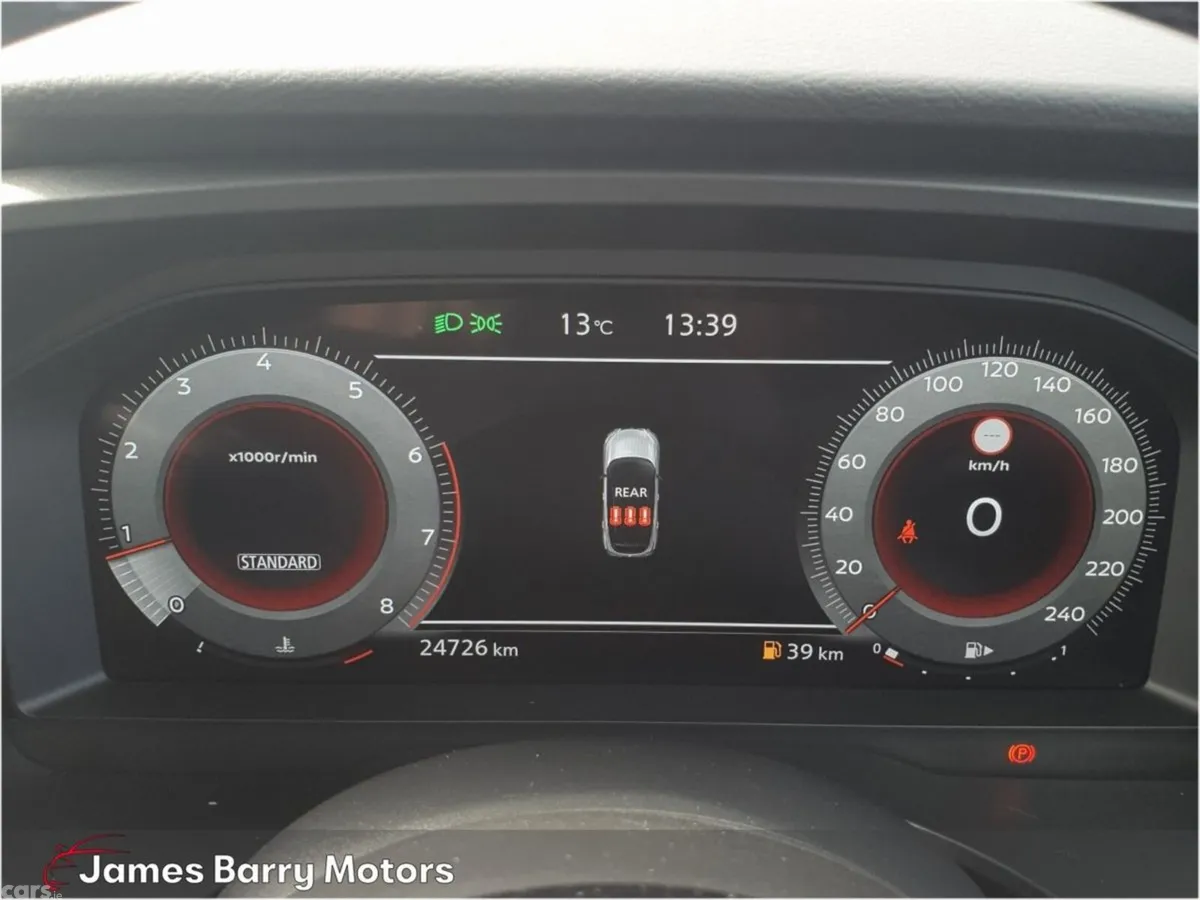 Nissan Qashqai MPV, Petrol, 2024, Grey