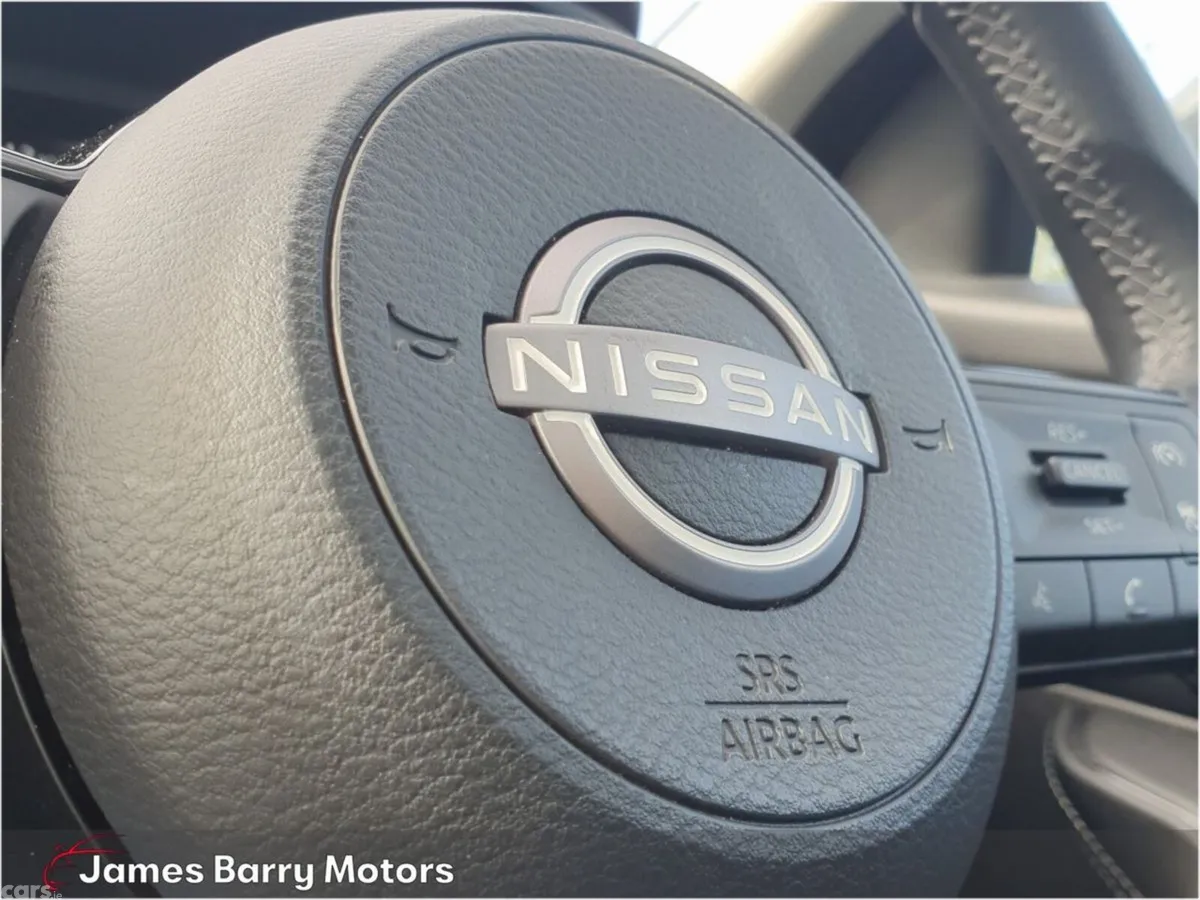 Nissan Qashqai MPV, Petrol, 2024, Grey