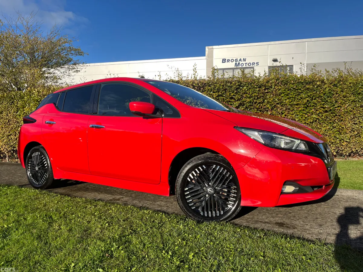 Nissan Leaf Hatchback, Electric, 2022, Red